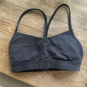 Lululemon Flow Y Bra - Size 4